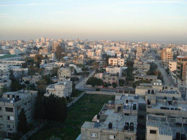 "Peste 320 de cetăţeni români se află în zona de conflict din Fâşia Gaza"