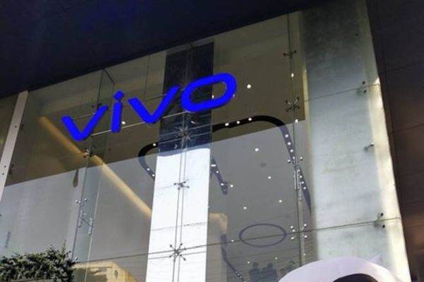 Vivo lansează modelul flagship X60 Pro 5G în Europa