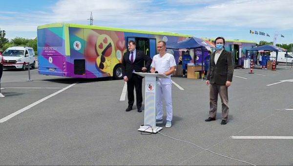 S-a deschis primul centru de vaccinare de tip "drive-thru" în Sectorul 4