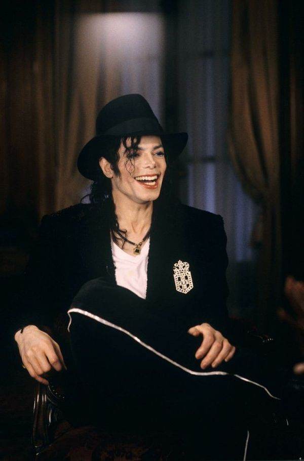 ABC s-ar putea să deschidă o anchetă în cazul interviului lui Michael Jackson realizat de Martin Bashir