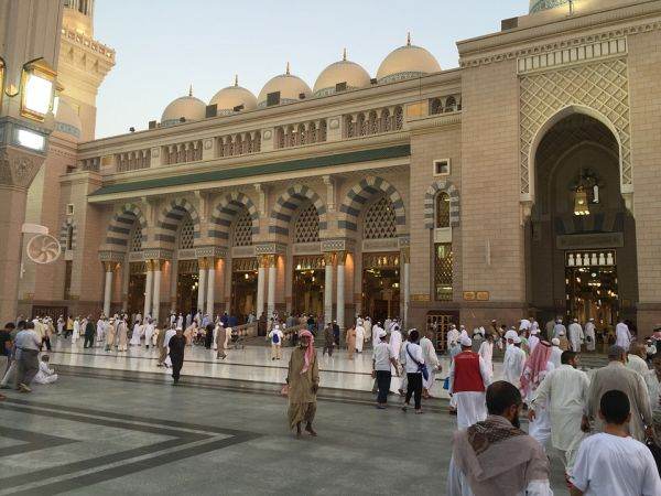 Arabia Saudită pune presiune asupra scepticilor vaccinării anti-Covid