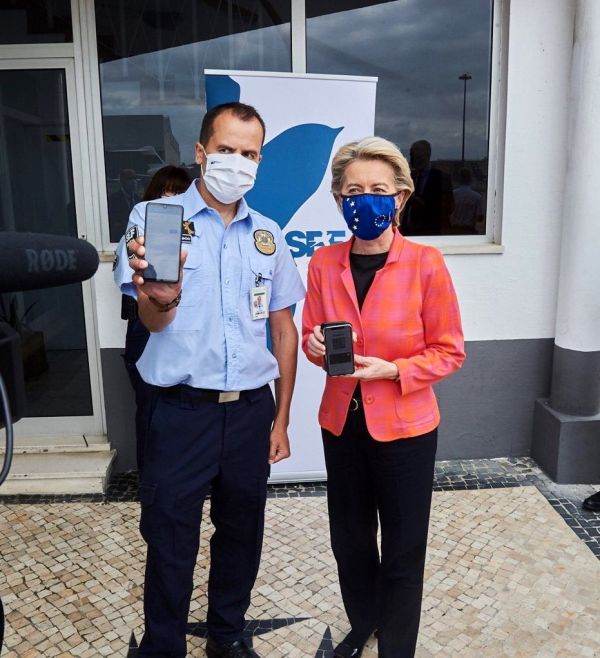 Şefa Comisiei Europene şi-a descărcat certificatul digital Covid şi începe turneul prin cele 27 de state UE