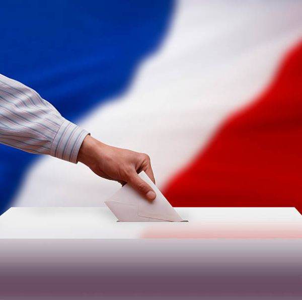 Alegeri regionale în Franţa, un test pentru prezidenţialele de anul viitor