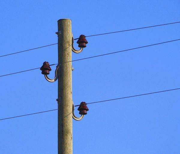 Preţul maxim al energiei electrice - 640,27 lei/MWh