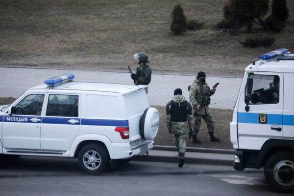 Autorităţile din Belarus au arestat mai mulţi jurnalişti, după o nouă serie de percheziţii