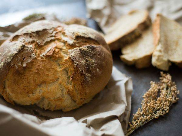 Producătorii de pâine din Rusia intenţionează să crească preţurile din cauza majorării costurilor