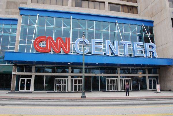 CNN lansează serviciul de streaming CNN Plus