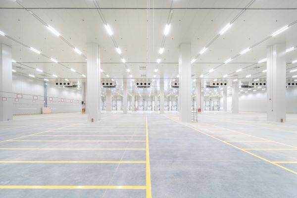 CTP şi Rohlik semnează un parteneriat pe termen lung pentru un spaţiu de 12.000 de metrii pătraţi