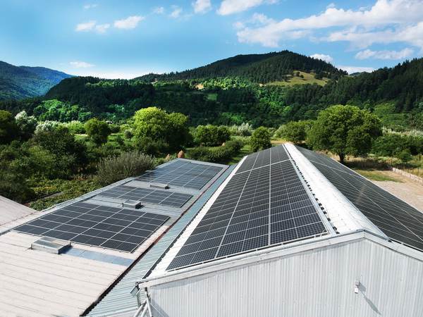 Producătorul de mobilier Nord Arin investește peste 100.000 euro în energie verde