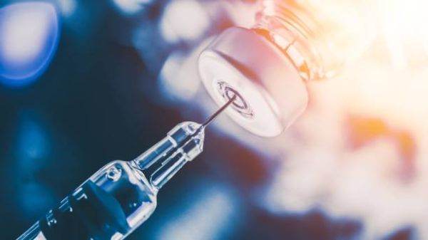Vaccinare obligatorie, condiţie ce va fi impusă celor care vor să intre în SUA