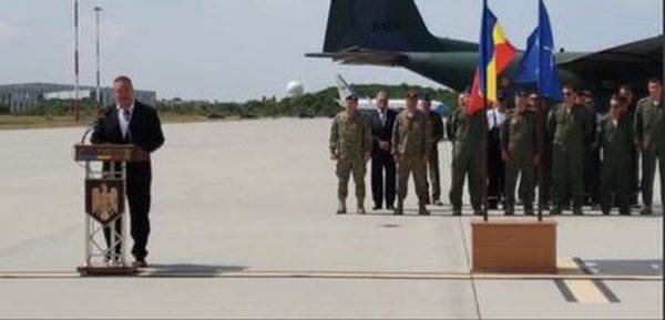 Cei 15 cetăţeni români şi patru bulgari repatriaţi din Afganistan au sosit în România