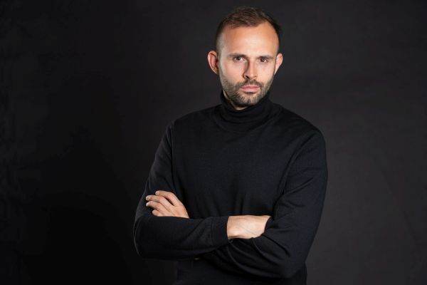  Mihai Nica