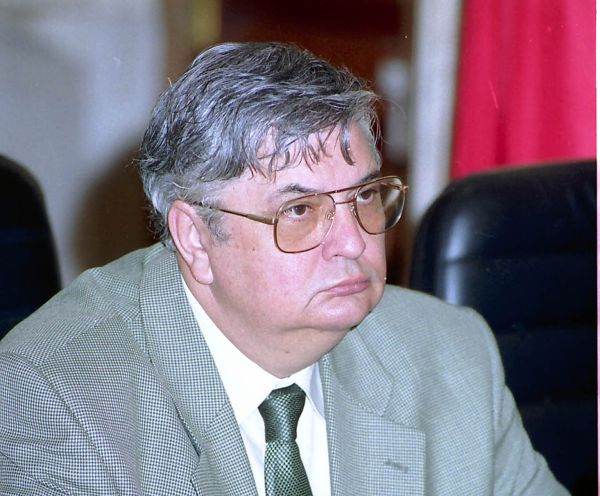 Mircea Coşea