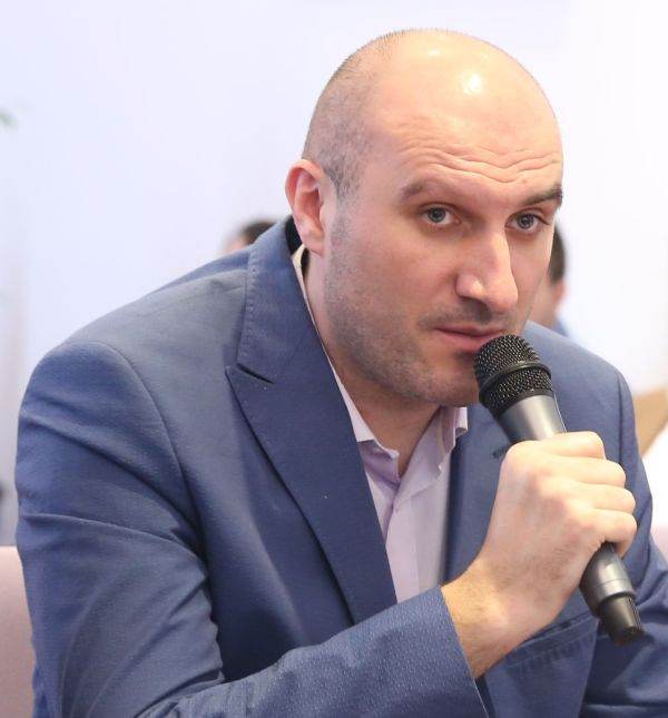 "Suntem într-o situaţie critică în Bucureşti"