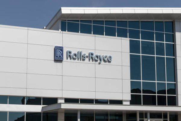 Rolls-Royce va face trecerea completă la automobilele electrice până în 2030