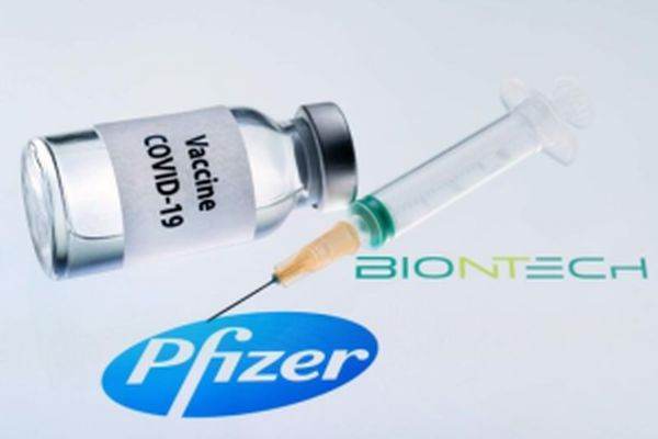 O nouă tranşă de vaccin produs de Pfizer BioNTech va sosi mâine în ţară