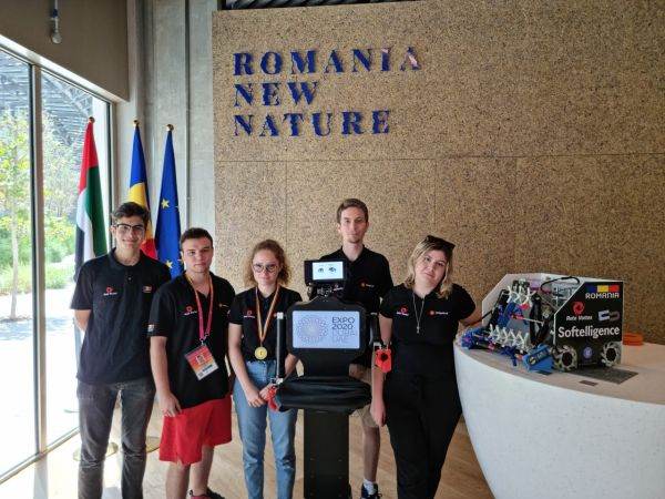 Softelligence susţine Echipa Naţională de Robotică a României 