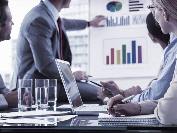 Asociația Administratorilor de Fonduri din România reia programul de educaţie financiară "Economiseşte inteligent!"
