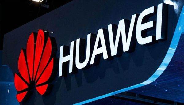 Huawei vrea să atragă studenţi de la Politehnica Bucureşti care să dezvolte aplicaţii pentru produsele companiei