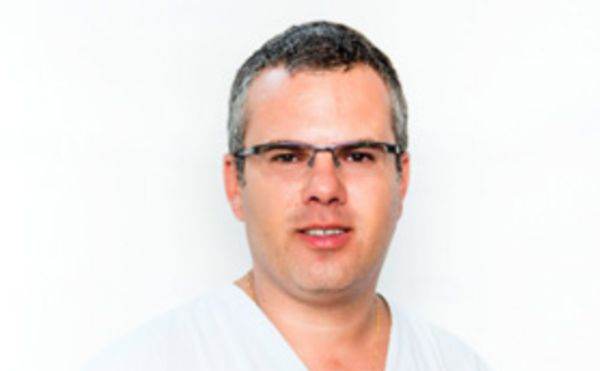 Dr. Teodor Buliga, medic Spitalul Sanador