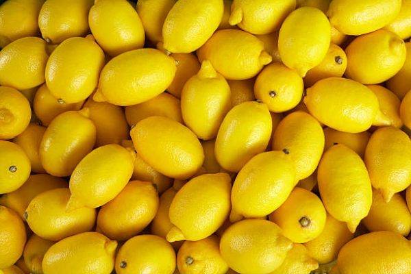  Lămâi din Turcia cu pesticid de 75 de ori mai mult decât limita maxim admisă