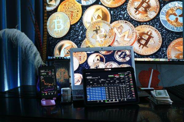 ETF-ul cu activ suport contracte futures pe Bitcoin a fost lansat