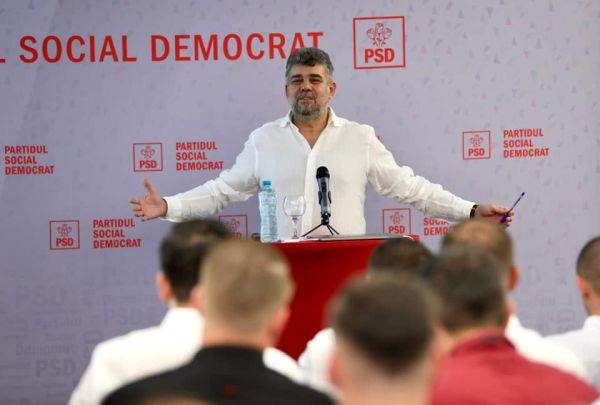 ''Fac apel la şefii de partide să găsim o soluţie de a scoate România din criză''