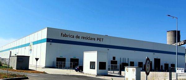 EximBank finanţează cu 20 milioane de lei Pet Star Holding