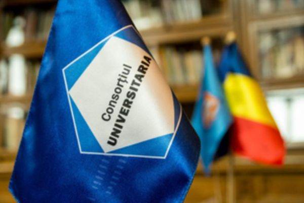 Consorţiul Universitaria militează pentru vaccinarea cadrelor didactice şi a studenţilor