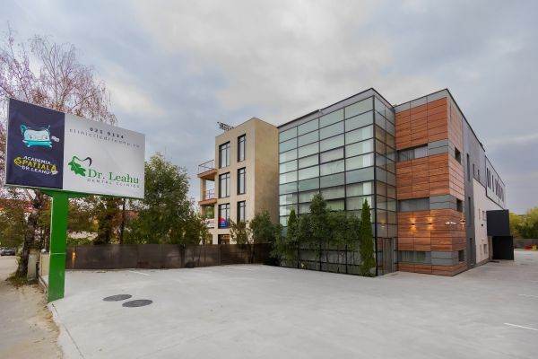 Clinicile Dentare Dr. Leahu inaugurează în Cluj-Napoca Centrul Regional de Excelenţă