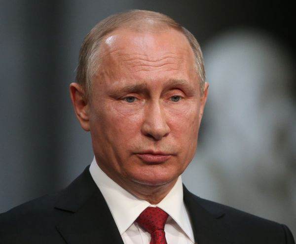 Vladimir Putin cere armatei ruse să acorde mai multă atenţie dezvoltării dronelor