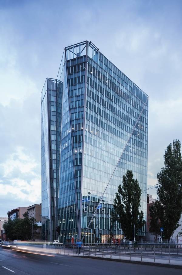 PPF Real Estate prelungeşte certificarea anti COVID-19 pentru Crystal Tower şi Metropolis Center