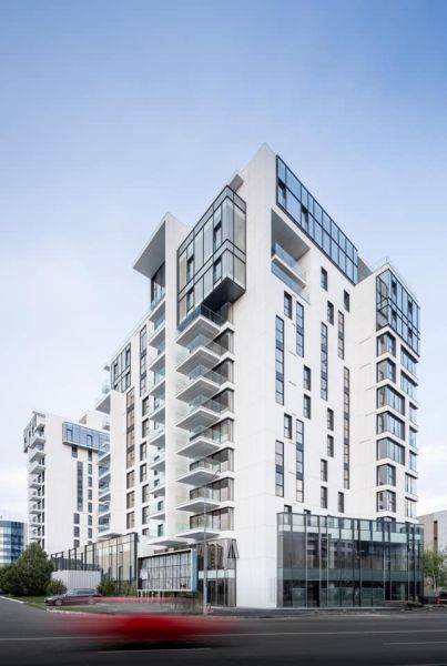 One United Properties rămâne cu o singură clasă de acţiuni