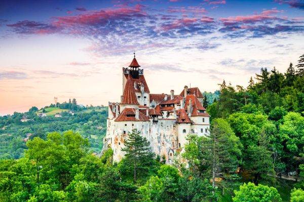 3 modalităţi prin care poţi rezerva vacanţe în ţară la preţuri reduse