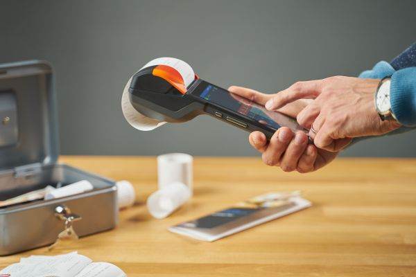nullRO E-Factura restartează sistemul fiscal 