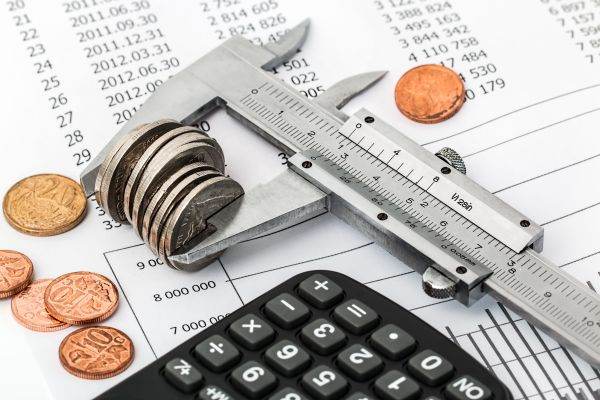 Vine Apocalipsa fiscală prin renunţarea la cota unică?