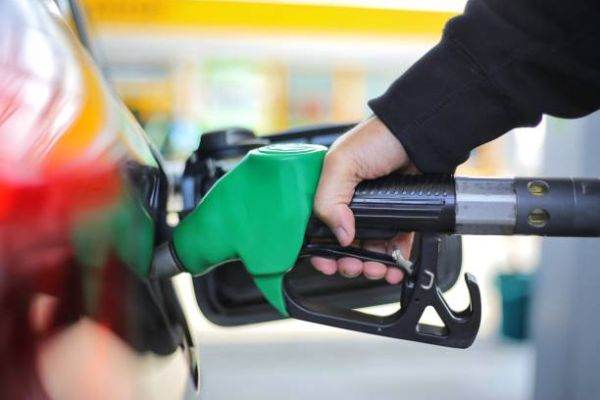 Joe Biden cere o anchetă după ce benzina s-a scumpit inexplicabil