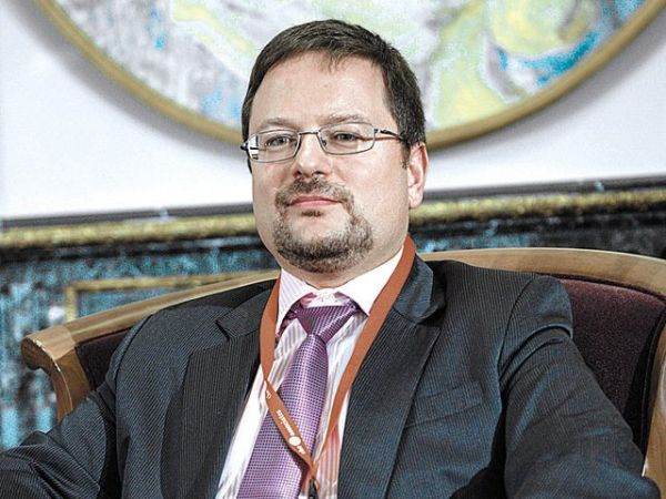 ''Acumularea activelor financiare în România, foarte scăzută comparativ cu media ţărilor UE''