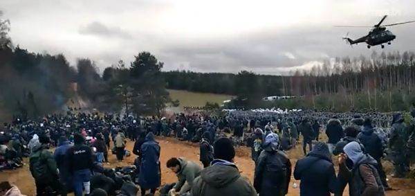 Peste 100 de migranţi repatriaţi din Belarus