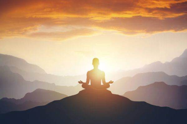 Meditaţia Eqy şi beneficiile ei atrag tot mai mulţi adepţi