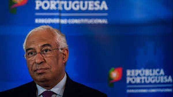 Portugalia reimpune o serie de restricţii şi cere test negativ pentru toţi pasagerii curselor aeriene