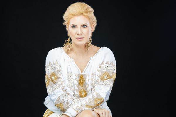 Flori de IE va defila în Cuba de Ziua Naţională a României