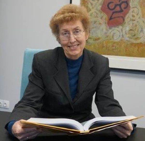 Excelenţa Sa, doamna Siri Barry, Ambasadorul Norvegiei în România