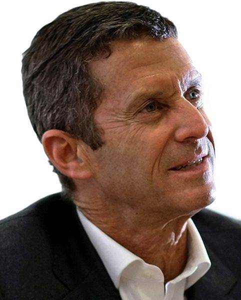 Miliardarul israelian Beny Steinmetz, condamnat în dosarul "Ferma Băneasa", reţinut pe aeroportul din Atena