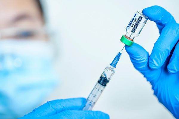 Un vaccin antigripal Moderna cu ARN mesager dă rezultate promiţătoare, dar mai slabe decât ale serurilor existente
