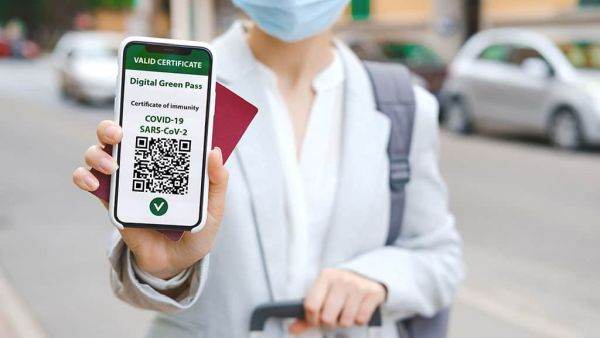 Certificatul verde poate duce la o creştere a cererii de vaccinare