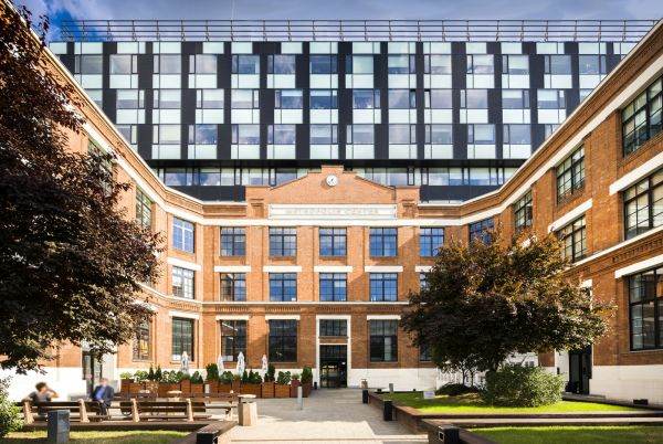  Econergy alege Metropolis Center pentru sediul său central 