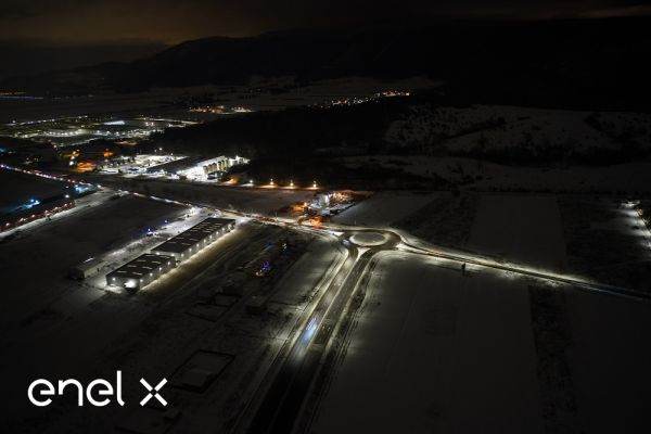 ENEL X România asigură soluţii de iluminat public pentru şapte localităţi din ţară 
