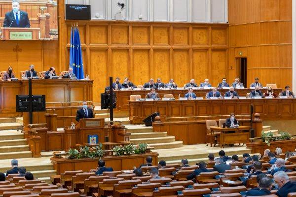 Parlamentul a aprobat bugetul de stat pentru anul 2022