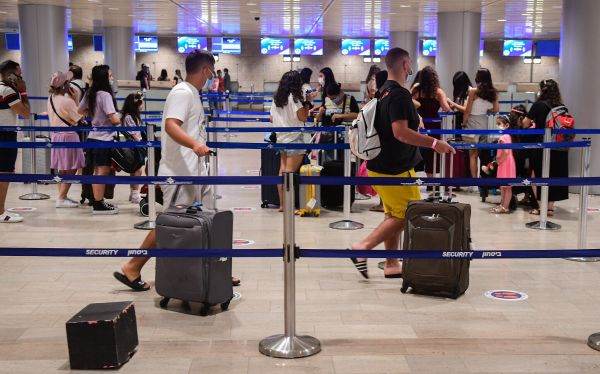 Israelul va accepta unii cetăţeni străini din ţări cu risc mediu